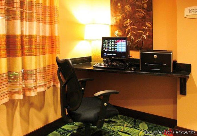 Fairfield Inn & Suites Hilton Head Island Bluffton Rom bilde